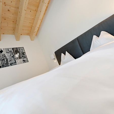Gasthaus & Pension Alphorn Lech Buitenkant foto