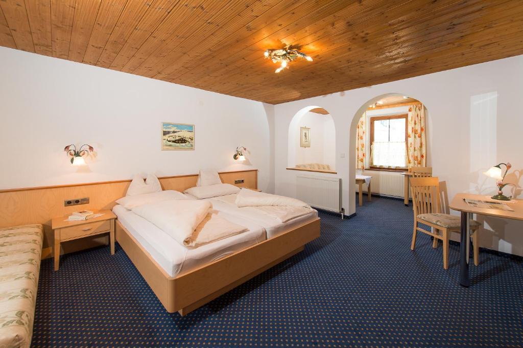 Gasthaus & Pension Alphorn Lech Kamer foto